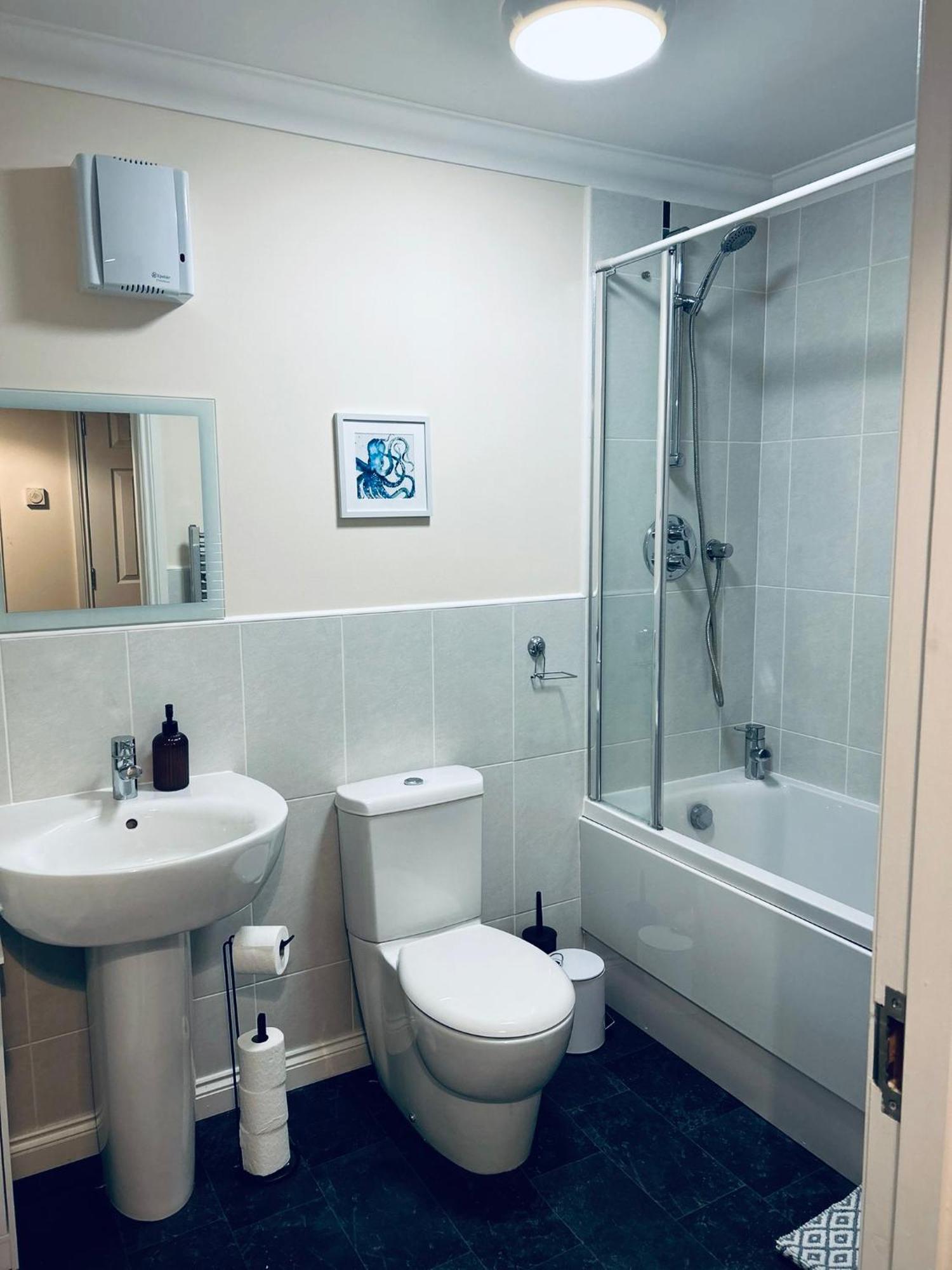 Central Cosy Riverview Apartment 2 Bed, 2 Bath, Free Parking / Wifi Ίνβερνες Εξωτερικό φωτογραφία
