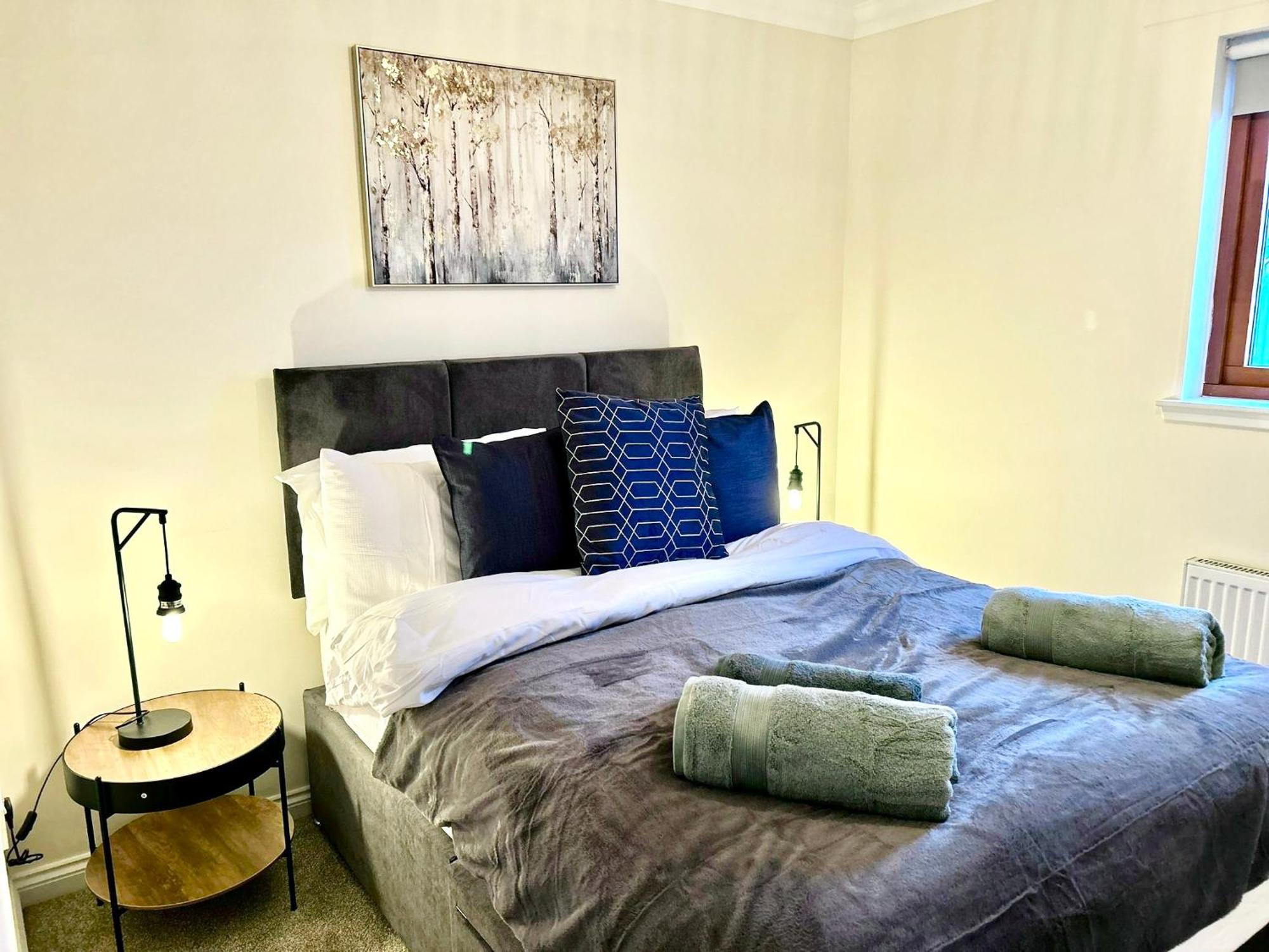 Central Cosy Riverview Apartment 2 Bed, 2 Bath, Free Parking / Wifi Ίνβερνες Εξωτερικό φωτογραφία